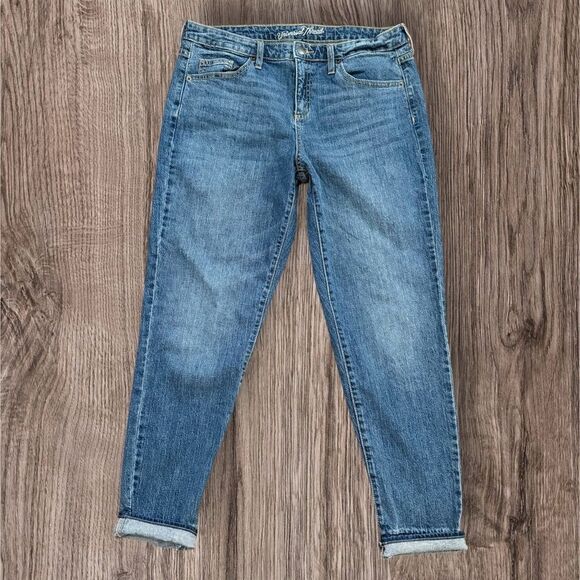 Universal Thread Mid Rise Boyfriend Blue Jeans - Picture 1 of 9
